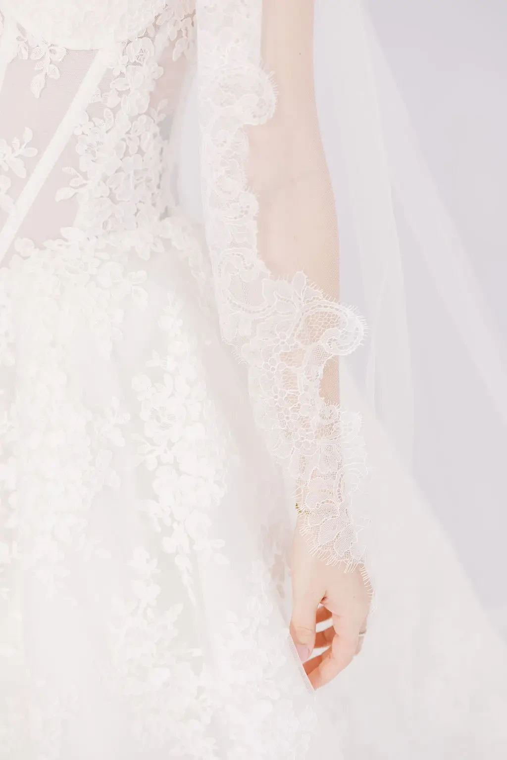 MaeMe Bridal wedding lace