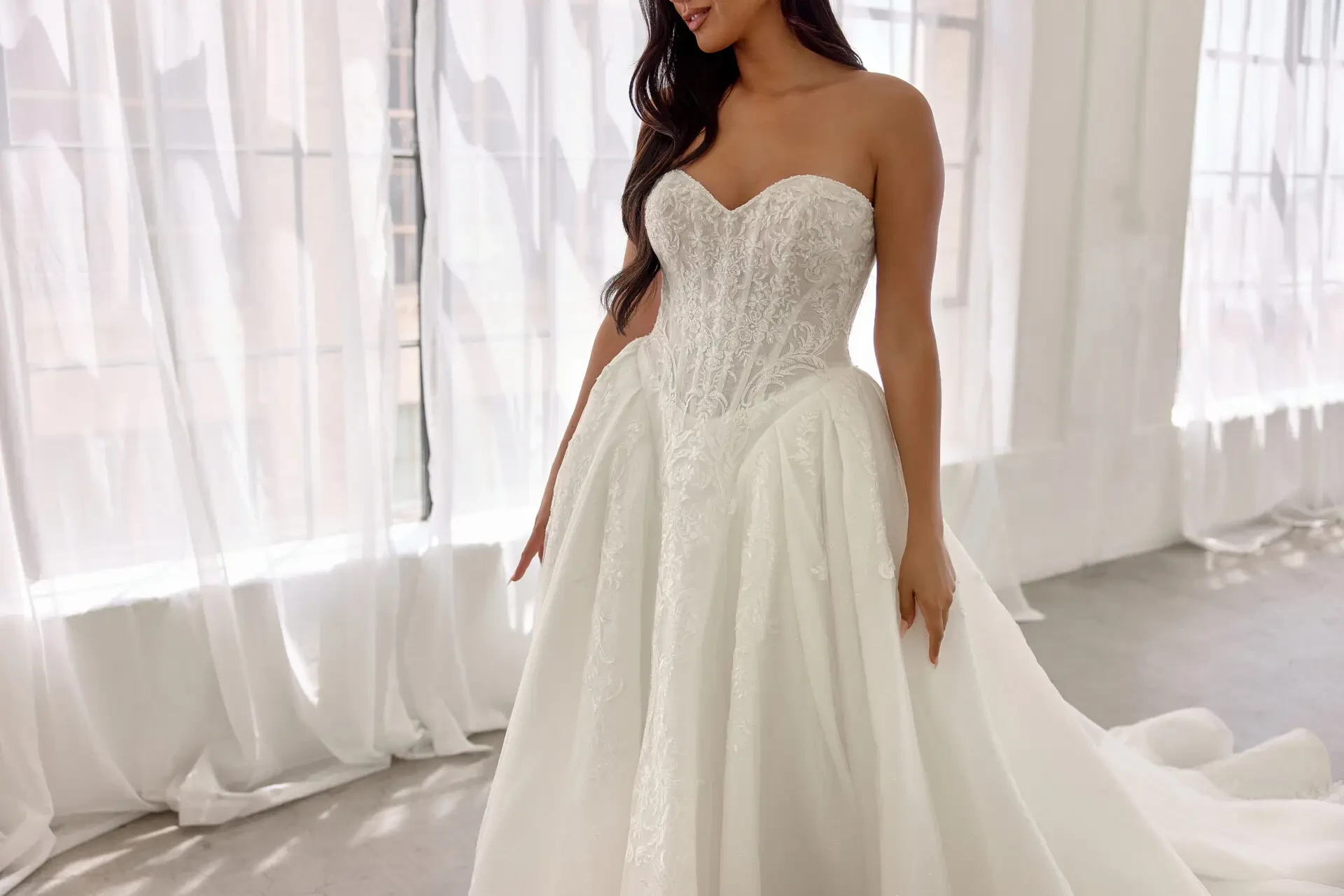 Why are wedding dresses clipped during my appointment? Image