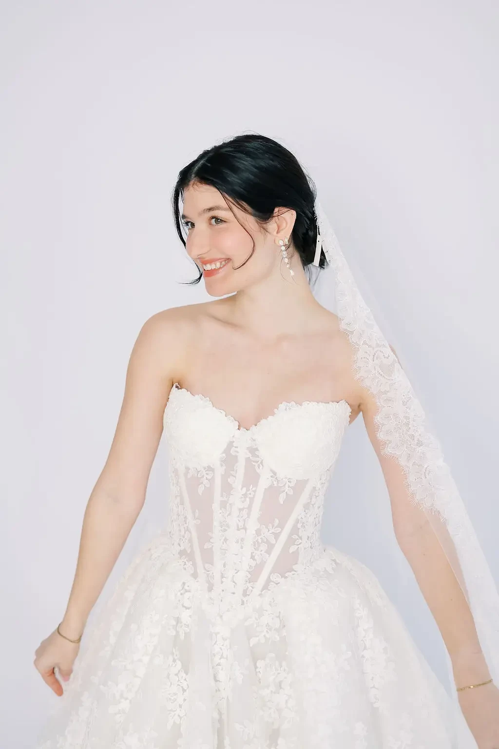 What Louisiana Brides Are Googling Before Wedding Dress Shopping (And How to Know You’re Ready to... Image