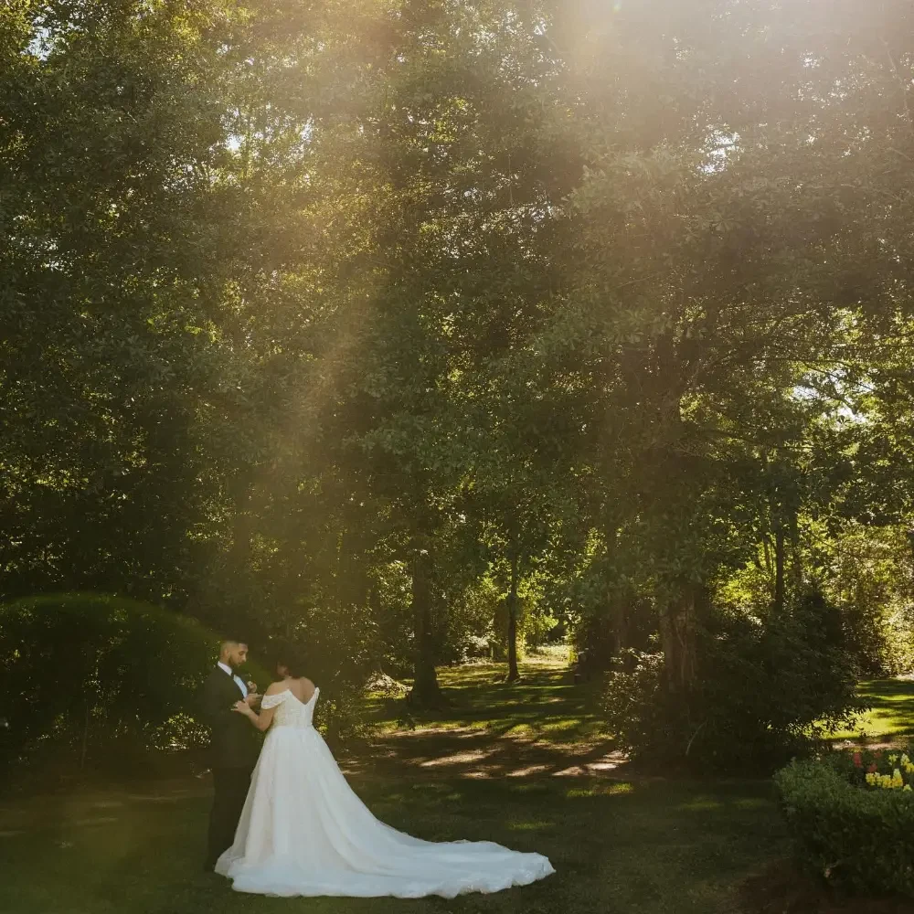 Gallery Image #slidesGrid4