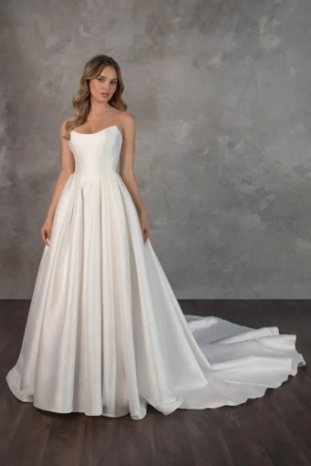 Essense of Australia EMMA GRACE (WITH LACE) #4 Ivory thumbnail