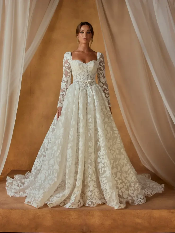 Madi Lane LIAM Default Image