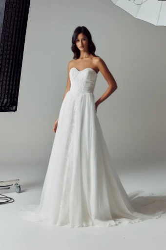 Evie Young BELLE #4 Iv thumbnail