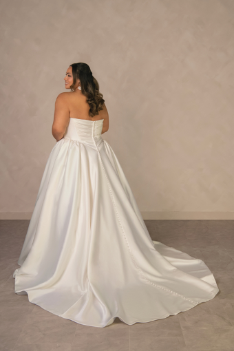 Essense of Australia ENNIS #5 default Ivory thumbnail